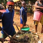 EU Aid Volunteers: la Commissione propone una nuova iniziativa umanitaria globale