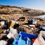 Rifiuti di plastica: il Parlamento lancia l’allarme