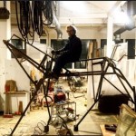 Roger Ranko, l’artista “indifferenziato” che colleziona scarti