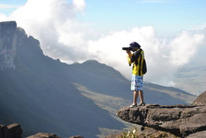 640px-Eloy_J._Briceño_en_Roraima