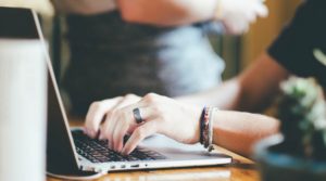 Computer-lavoro-donna