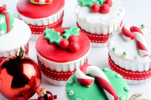 Decorated christmas cupcakes in red and green