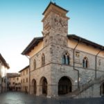 Vittorio Sgarbi protagonista a Venzone per ‘Il Borgo dei Borghi’